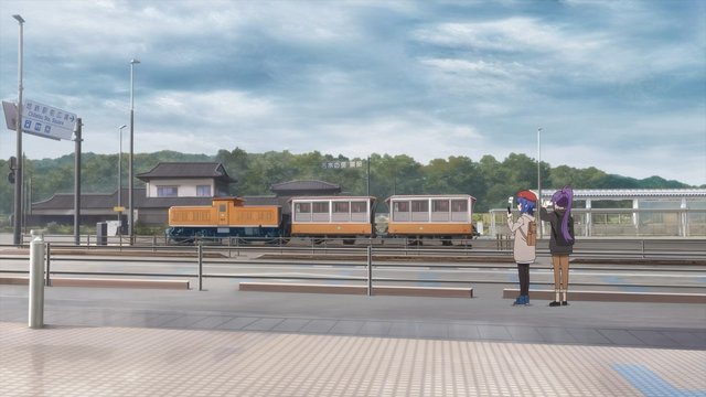 新黒部駅前広場